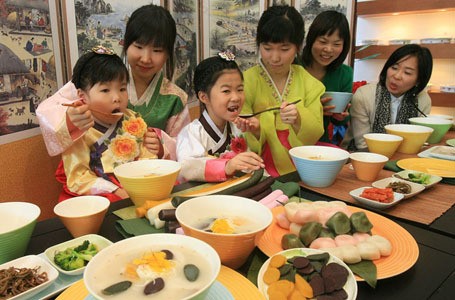 Yakgwa dan Tteokguk, Sajian Tradisional Tahun Baru Imlek di Korea (2)