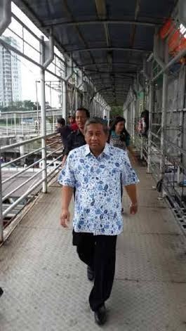 Mendikbud Siap Relokasi Sekolah di Dekat Puncak Sinabung