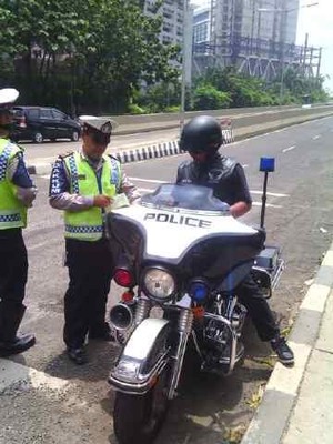 Akhir Pekan, Masih Ada Saja Pemotor yang Nekat Masuk JLNT Termasuk Moge
