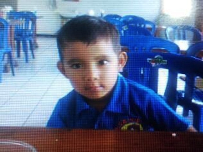 Bocah 4 Tahun Terbawa Pencuri Mobil