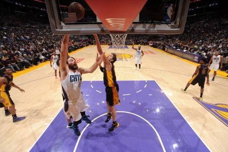 Bobcats Beri Lakers Kekalahan Beruntun Keenam