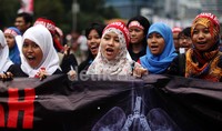 Bahkan kebiasaan merokok di kalangan anak meningkat pesat dalam 10 tahun terakhir, dimana anak usia 13-15 tahun merupakan perokok aktif, demikian rilis yang dikeluarkan Komunitas Pengendali Tembakau.