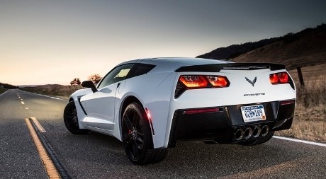 Jadwal Corvette Transmisi Otomatis 8 Percepatan, Mundur!