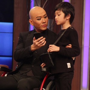 Cerita Haru Azka Beri Semangat Deddy Corbuzier