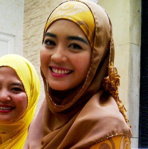 Pernikahan Nuri Maulida dengan Bangsawan Malaysia Batal!