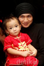 Lucunya Anak Anji Ikut Ramaikan Imlek