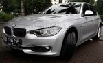 Sensasi Mengendarai BMW Seri 3
