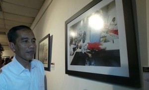 Lihat Foto Antrean Pasien Inap KJS, Jokowi: Nanti Tidak Akan Begitu!