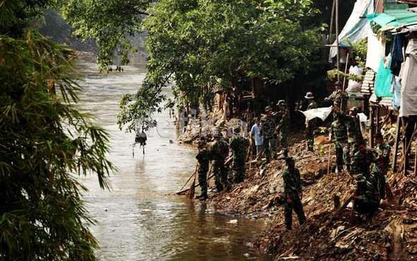 Sebelum Kebanjiran, Warga Rawajati ini Mengaku Melihat Buaya Putih