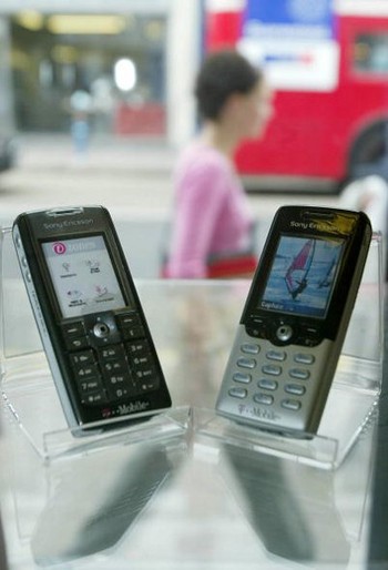  Ini adalah model T630 yang rilis tahun 2004. Saat itu, Sony Ericsson adalah produsen ponsel terbesar kelima di dunia.