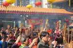 Beginilah Lautan Manusia Saat Imlek di Hong Kong