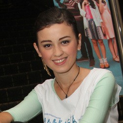 Kimberly Ryder Kembali Bermain Antagonis di Film Terbaru