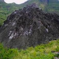 Gempa Menurun, Status Gunung Kelud Tetap Waspada