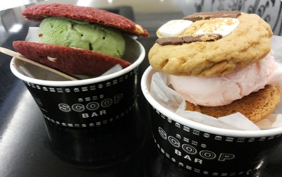 Yummy! Es Krim Matcha Diapit  Red Velvet Cookie Renyah Gurih