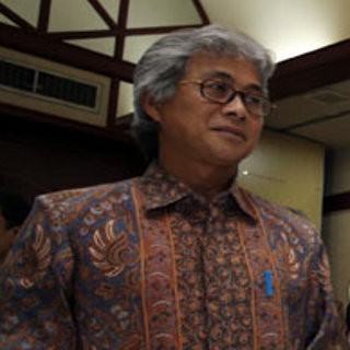 Cerita Dwi Soetjipto Jadi Bos 3 Perusahaan Semen BUMN