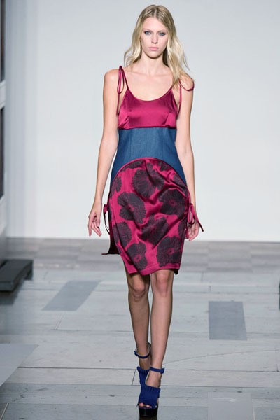 Jonathan Saunders, Spring/Summer 2014. London Fashion Week 2014. [Photo by Samir Hussein/Getty Images]