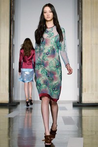 Jonathan Saunders, Spring/Summer 2014. London Fashion Week 2014. [Photo by Samir Hussein/Getty Images]