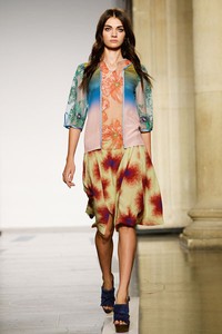 Jonathan Saunders, Spring/Summer 2014. London Fashion Week 2014. [Photo by Samir Hussein/Getty Images]