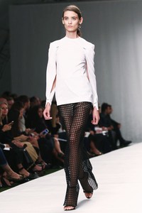 Marios Schwab. Spring/Summer 2014. London Fashion Week 2014. [Photo by Tim P. Whitby/Getty Images]