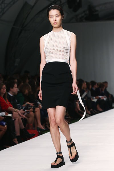 Marios Schwab. Spring/Summer 2014. London Fashion Week 2014. [Photo by Tim P. Whitby/Getty Images]