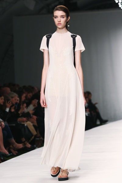 Marios Schwab. Spring/Summer 2014. London Fashion Week 2014. [Photo by Tim P. Whitby/Getty Images]