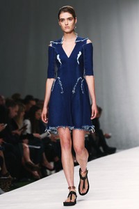 Marios Schwab. Spring/Summer 2014. London Fashion Week 2014. [Photo by Tim P. Whitby/Getty Images]