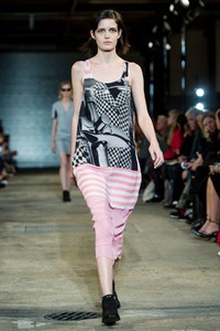 Richard Nicoll, Spring/Summer 2014. London Fashion Week SS 2014. [Photo by Ian Gavan/Getty Images]