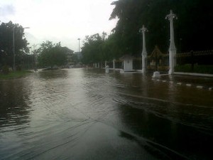 Ring 1 Jakarta Sempat Banjir, Ahok: Itu Karena Sumbatan Sampah