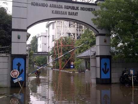 Markas Koarmabar Juga Terendam Banjir Markas Koarmabar Juga Terendam Banjir