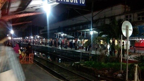 Tak Ada Lagi Genangan, Stasiun Jakarta Kota Kembali Normal