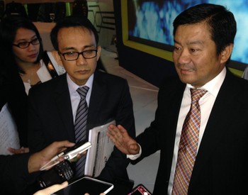 Begitu merger akuisisi ini rampung, maka gabungan XL dan Axis akan menjadi operator seluler terbesar kedua di Indonesia yang menguasai 21% pangsa pasar. XL juga akan mendapatkan seluruh pita 2G Axis di 1.800 MHz selebar 15 MHz, sementara pita 3G selebar 10 MHz dikembalikan ke pemerintah.