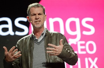 Reed Hastings bukan nama asing di jagat teknologi. Dia adalah CEO Netflix, sebuah perusahaan streaming media di Amerika Serikat. Latar belakangnya sebagai insinyur software membuat keahliannya tidak diragukan. Dia juga sempat diisukan bakal merapat ke Microsoft.