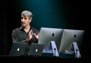Craig Federighi bertanggungjawab terhadap pengembangan software Apple. Termasuk produk kunci seperti Mac OS X dan sistem operasi mobile iOS 7. Federighi sempat dianggap tepat menjadi CEO Microsoft karena kepakarannya dalam bidang software yang dianggap bisa membuat software Microsoft kembali berjaya.