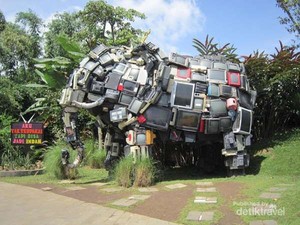Wisata Edukasi di Eco Green Park, Batu