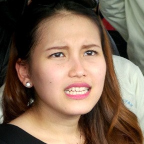 Diminta Foto, Ayu Ting Ting Mendadak Emosi
