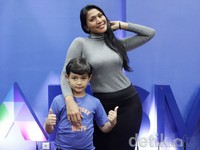 Anne J Cotto dan Avi saat ditemui di Gedung Trans TV, Tendean, Jakarta Selatan. Asep/detikHOT.