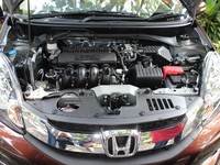 Bagaimana Rasanya di Balik Kemudi Honda Mobilio?