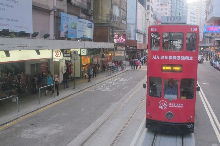 Andai Jakarta Punya Trem Seperti di Hong Kong