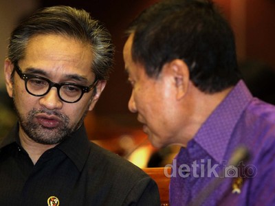 Menkum HAM-Menlu Raker dengan Komisi III