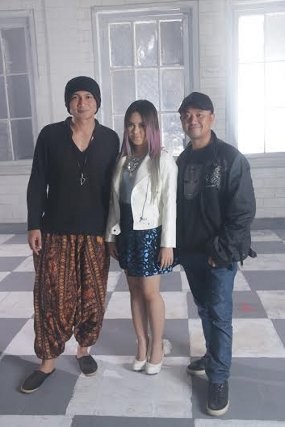 Harum Bunga Gaet Anji di Single Quality Time