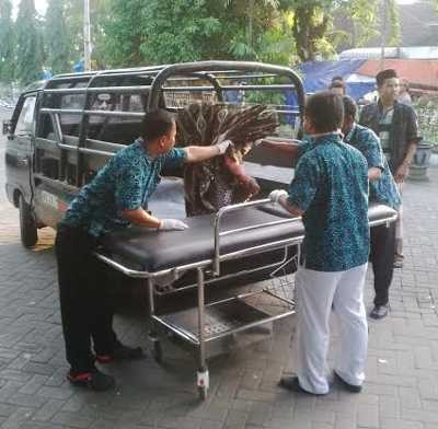 Diduga Depresi, Seorang Pria Bakar Diri di Pom Bensin