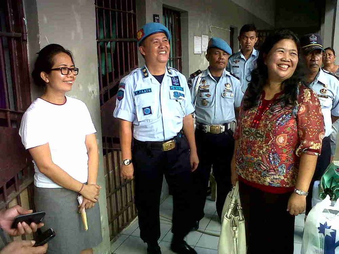 Divonis Bebas, Ini Senyum dr Ayu Saat Menanti Putusan PK di Penjara