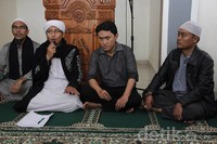 Sebelum bersumpah, Arya ada beberapa serangkaian ritual yang harus dilaluinya. Asep/detikHOT.