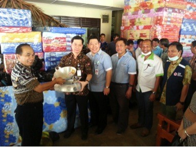 Bakti BCA Kembali Salurkan Bantuan untuk Manado