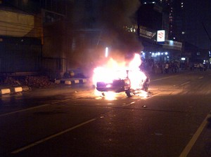 Mobil yang Terbakar di Jl Margonda Depok Terjadi Saat Macet