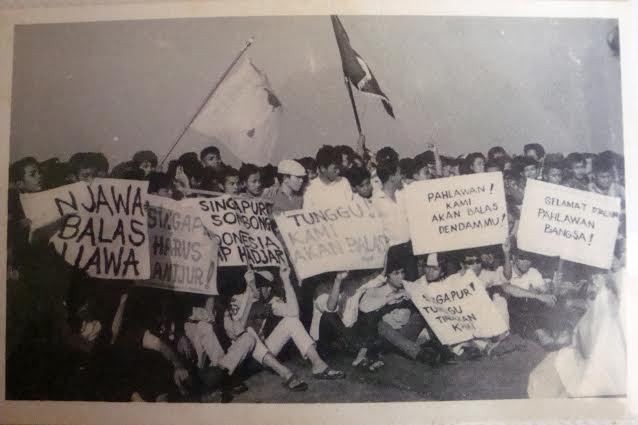 8 Foto Kenangan Saat Jenazah Usman-Harun Dibawa ke Indonesia