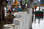 Pembuatan Turap Untuk Mencegah Banjir