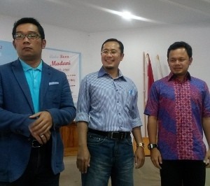 Ridwan Kamil, Bima Arya dan Achmad Fachmi Curhat Soal Kotanya