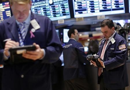 Wall Street Kinclong di Akhir Pekan