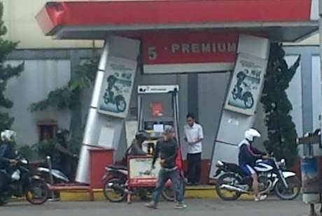 Pertamina Setop Pasokan BBM ke SPBU Menara Pisa di Bandung